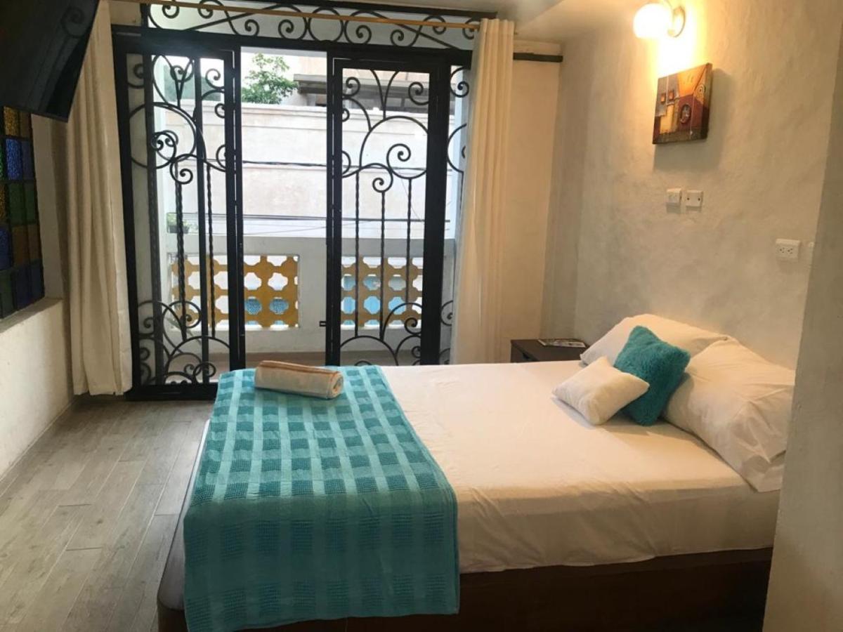 Hotel Casa Bresse Cali Exterior photo
