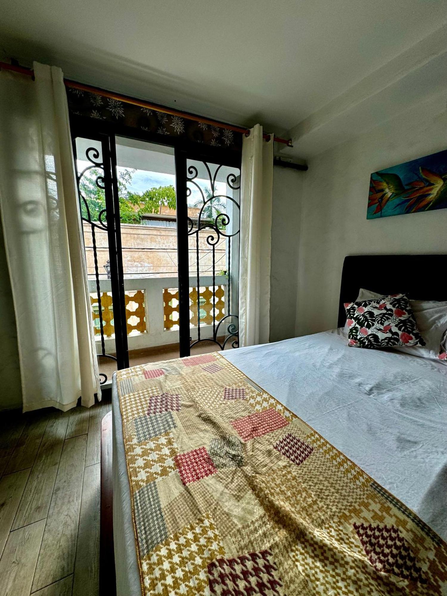 Hotel Casa Bresse Cali Exterior photo