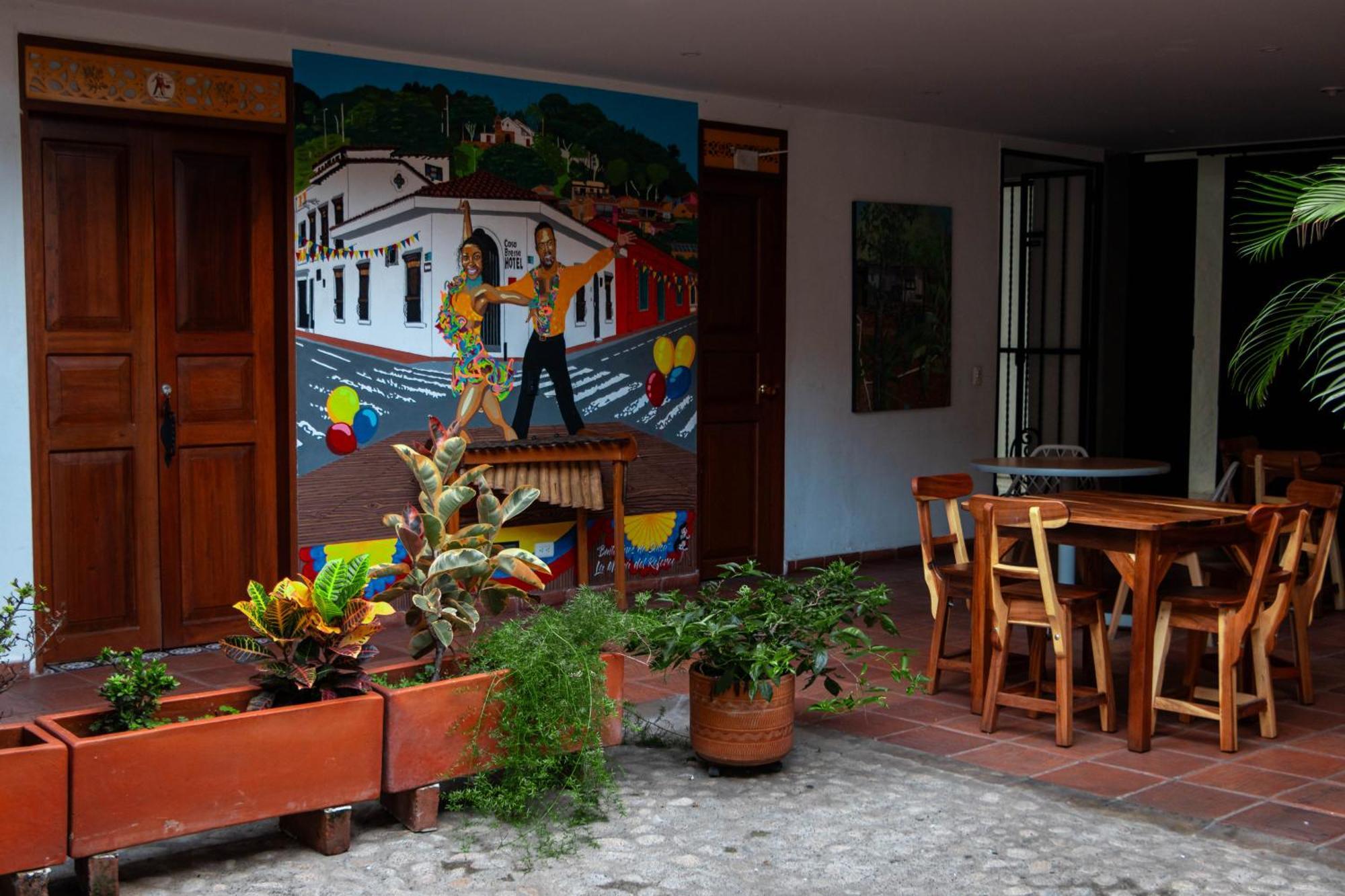 Hotel Casa Bresse Cali Exterior photo